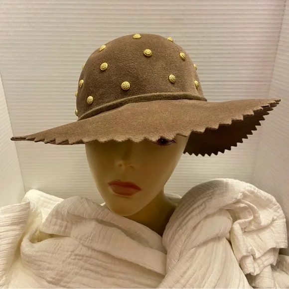 Therese Ahrens New York Light Brown Wide Brim with Bow & Gold Studs Vintage Hat - Picture 1 of 5